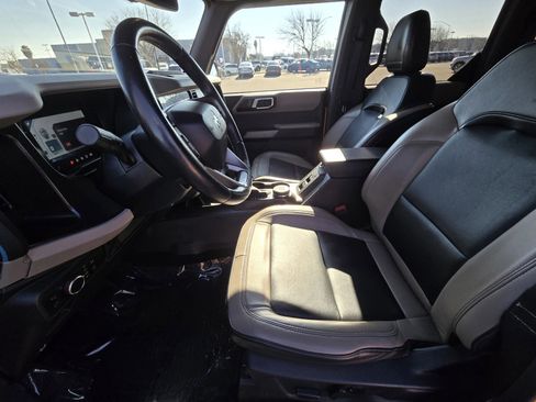 Used 2021 Ford Bronco Wildtrak image 13