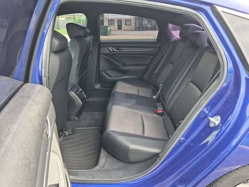 Used 2022 Honda Accord Sport image 22