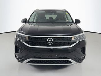 Used 2024 Volkswagen Taos SE AWD/4WD video 2
