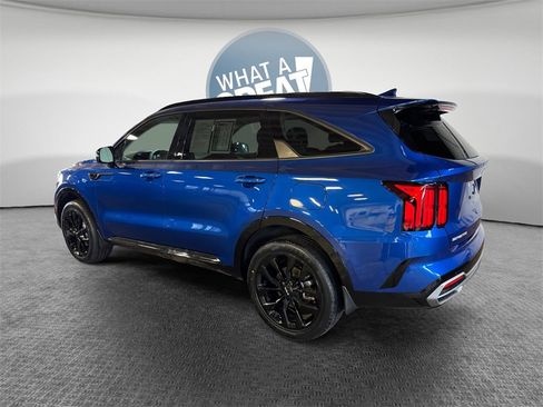 Certified 2023 Kia Sorento SX image 6