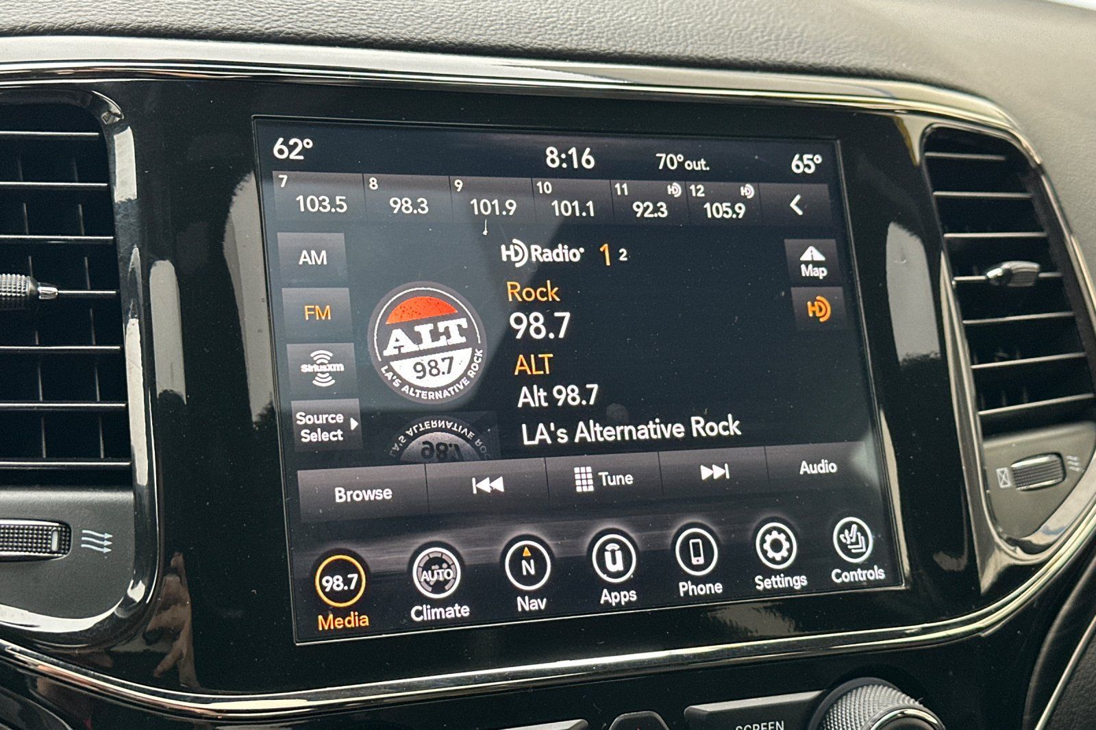 Used 2021 Jeep Grand Cherokee Limited X AWD/4WD image 25
