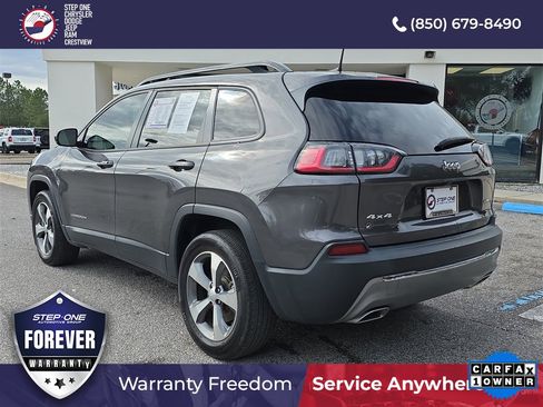 Used 2022 Jeep Cherokee Limited image 7