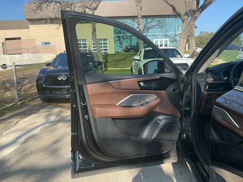 Used 2023 Acura MDX FWD w/ Technology Package image 24