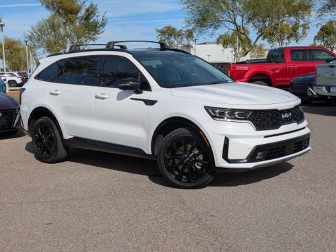 Used 2023 Kia Sorento SX image 34