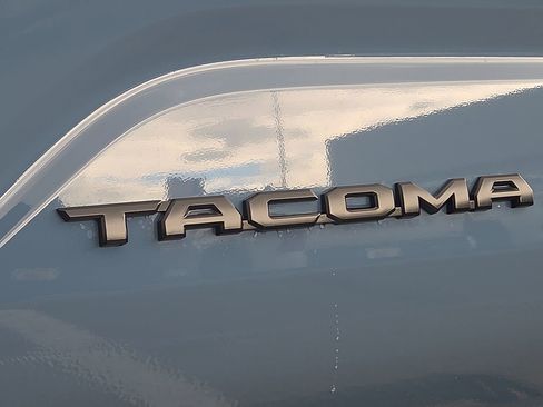 New 2026 Toyota Tacoma TRD Off-Road AWD/4WD image 10