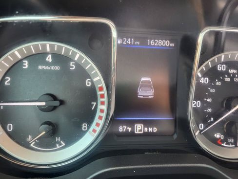 Used 2019 Nissan Titan S RWD image 55