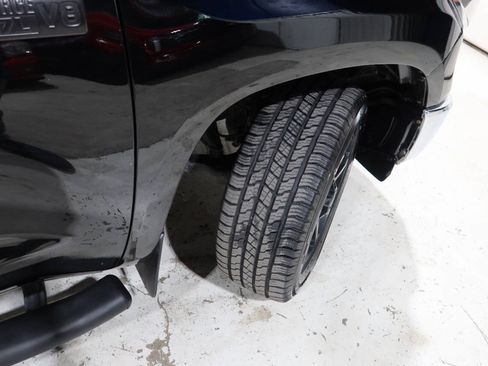 Used 2019 Toyota Tundra SR5 w/ SR5 Upgrade Package RWD image 40
