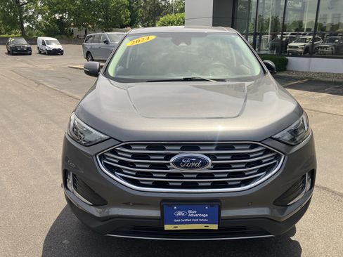 Certified 2024 Ford Edge Titanium AWD/4WD image 2