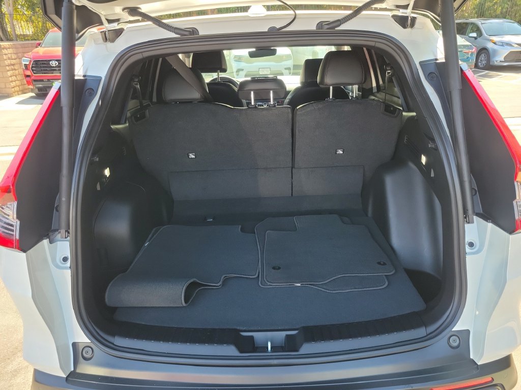 Used 2025 Honda CR-V Sport-L image 11