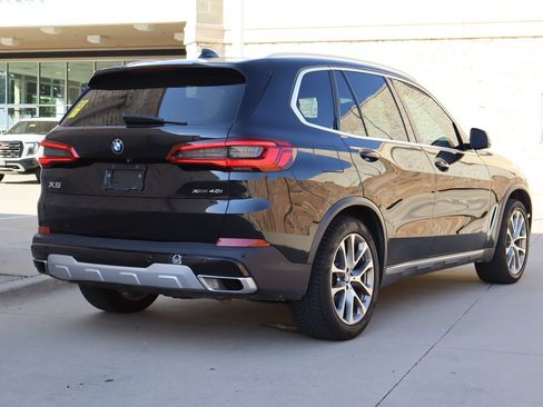 Used 2019 BMW X5 xDrive40i w/ Premium Package 2 AWD/4WD image 3