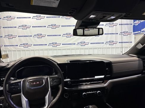 Used 2025 GMC Sierra 1500 SLT w/ SLT Premium Plus Package AWD/4WD image 2