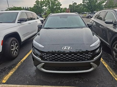 Certified 2023 Hyundai Kona SEL AWD/4WD image 5