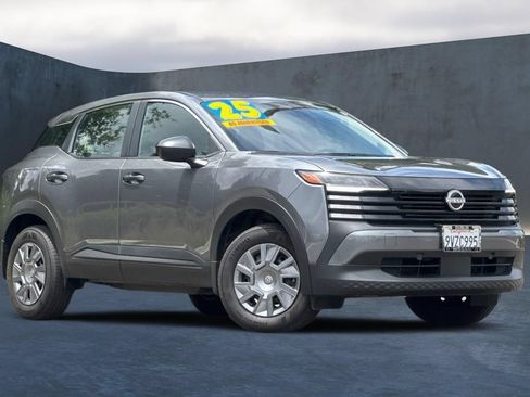 Certified 2025 Nissan Kicks S AWD/4WD image 2