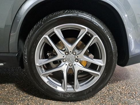Used 2021 Mercedes-Benz GLE 53 AMG 4MATIC image 33