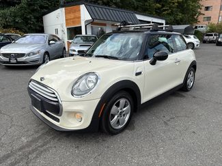 Used 2015 MINI Cooper 2-Door Hardtop image 1