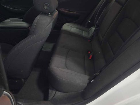 Used 2023 Chevrolet Malibu LT image 10