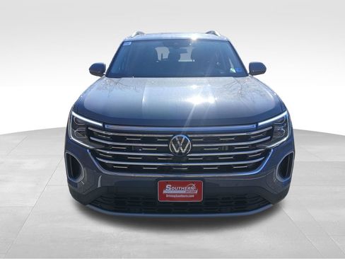 New 2026 Volkswagen Atlas SEL image 8