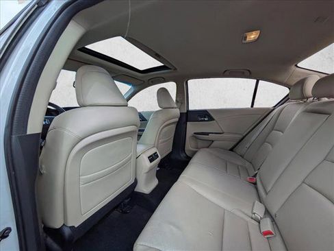 Used 2013 Honda Accord EX-L image 17