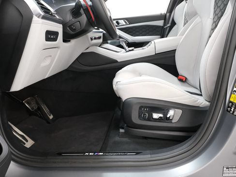 Used 2024 BMW X6 M Competition w/ Executive Package AWD/4WD image 32