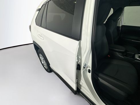 Certified 2025 Toyota RAV4 LE FWD image 27