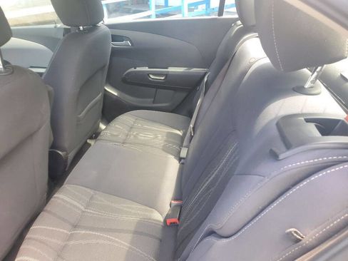 Used 2019 Chevrolet Sonic LT image 23