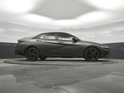 New 2026 Hyundai Elantra Sport FWD image 41