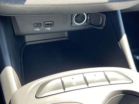 New 2026 Buick Envista Preferred image 18