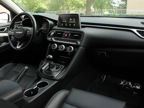 Used 2021 Genesis G70 2.0T Sport RWD image 24