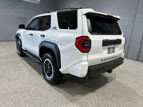 Used 2025 Toyota 4Runner TRD Off-Road AWD/4WD image 6