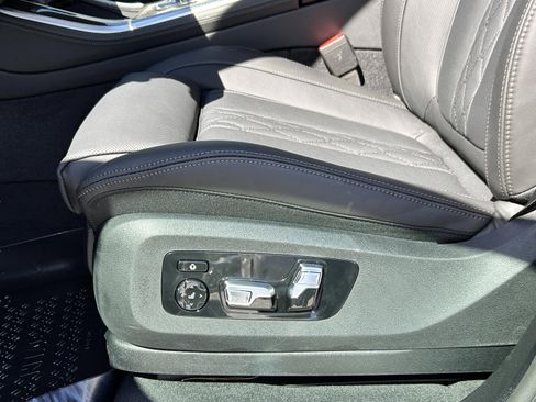 Used 2026 BMW X5 M60i AWD/4WD image 24