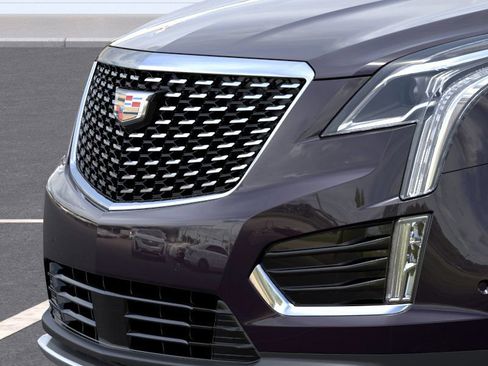 New 2025 Cadillac XT5 Premium Luxury w/ Technology Package FWD image 13