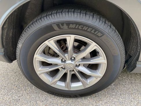 Used 2024 Honda CR-V EX-L image 9