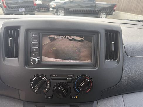 Used 2021 Nissan NV200 SV w/ Back Door Glass Package image 20