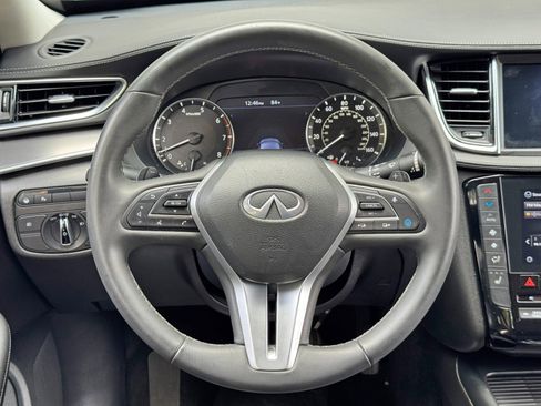 Used 2022 INFINITI QX50 Luxe FWD image 19