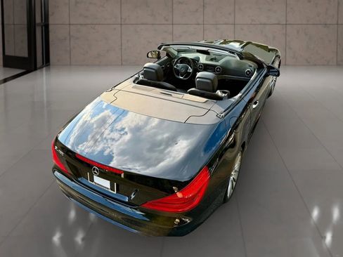 Used 2017 Mercedes-Benz SL 450 image 19