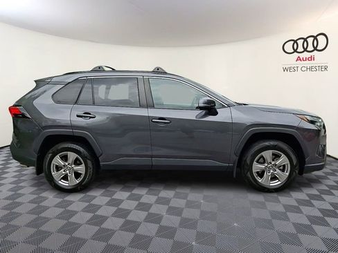 Used 2022 Toyota RAV4 XLE w/ Convenience Package AWD/4WD image 7