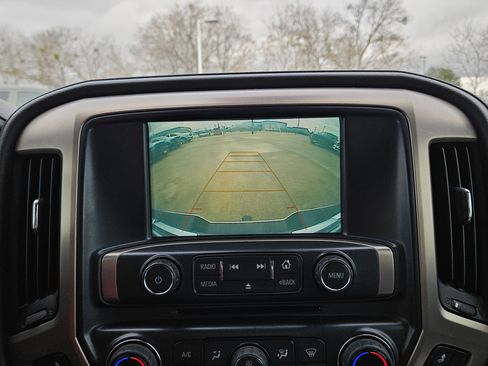 Used 2019 GMC Sierra 3500 Denali w/ Duramax Plus Package image 18