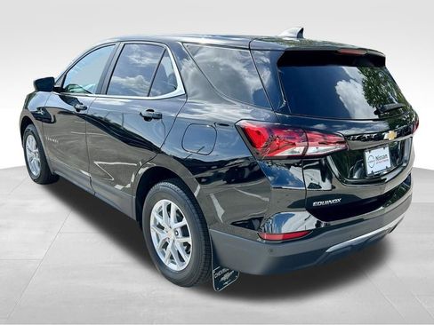 Used 2024 Chevrolet Equinox LT AWD/4WD image 8