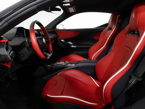 Used 2023 Ferrari SF90 Stradale image 4