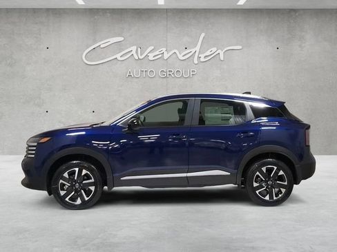 New 2026 Nissan Kicks SV image 13