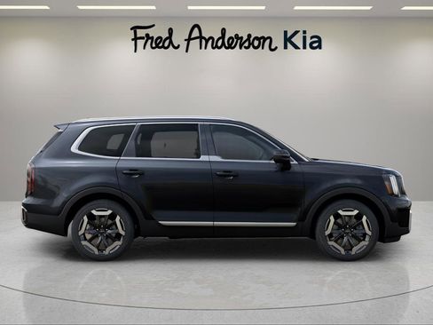 New 2025 Kia Telluride S image 7