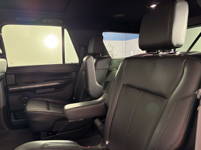 Used 2021 Ford Expedition XLT AWD/4WD image 25