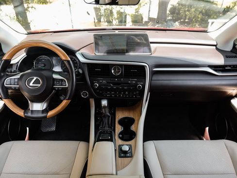 Used 2018 Lexus RX 450hL Premium w/ Premium Package AWD/4WD image 5