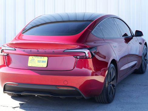 Used 2024 Tesla Model 3 Long Range image 56
