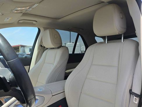 Certified 2020 Mercedes-Benz GLE 350 w/ Premium Package image 21