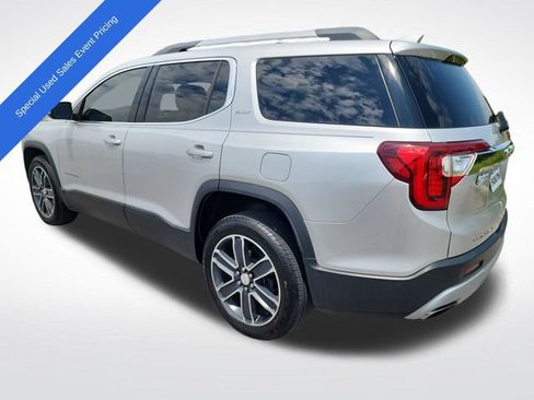 Used 2020 GMC Acadia SLT w/ LPO, Floor Liner Package FWD image 3