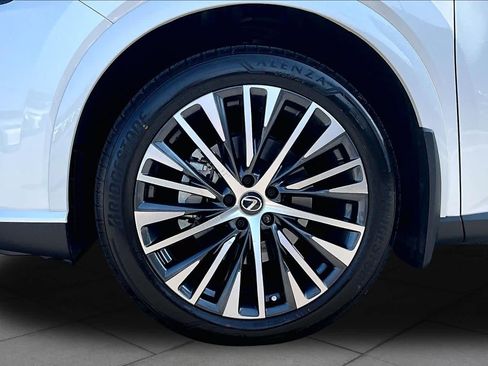 Used 2025 Lexus RX 350 Premium Plus FWD image 10