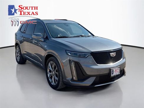 Used 2020 Cadillac XT6 Sport w/ Platinum Package AWD/4WD image 1