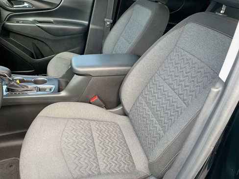 Certified 2022 Chevrolet Equinox LT image 18