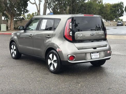 Used 2017 Kia Soul EV-e image 6